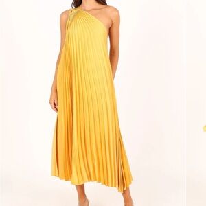 Petal & Pup Yellow One Shoulder Dress